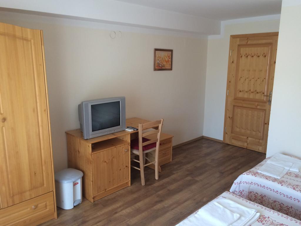 Gostilna Turk Hotel Hotedrsica Bilik gambar