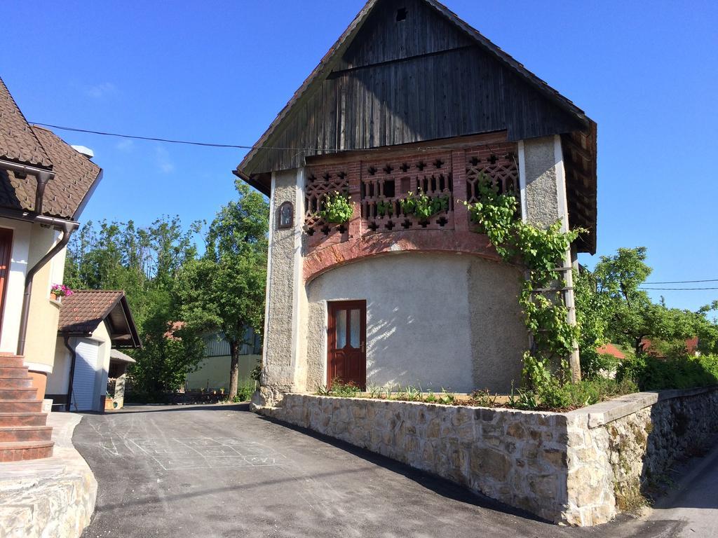 Gostilna Turk Hotel Hotedrsica Luaran gambar